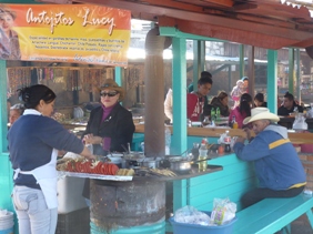 I venditori di antojitos a Divisadero