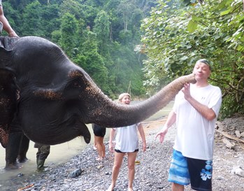 Ricordo indimenticabile: il bacio dell'elefanta
